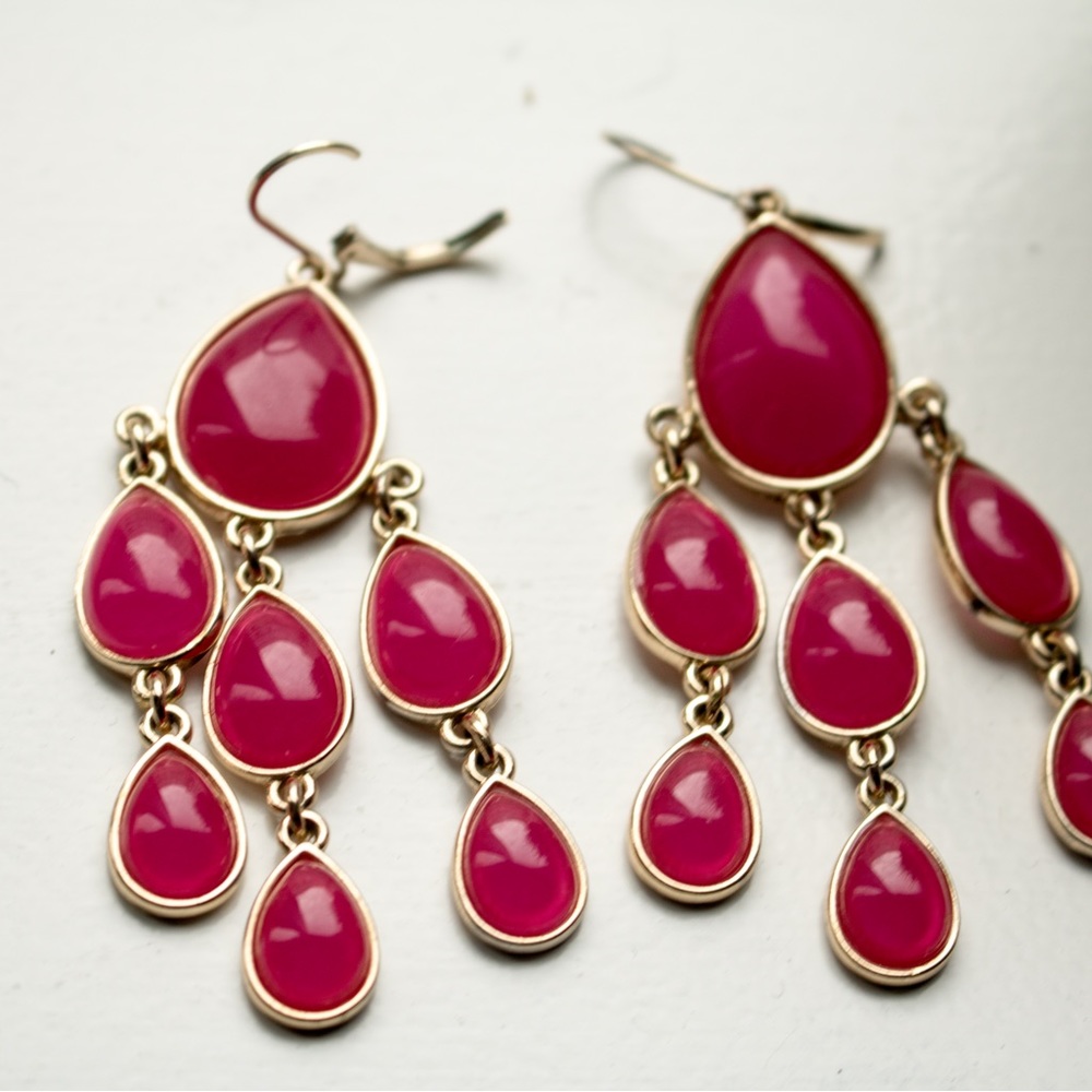 Banana republic chandelier earrings